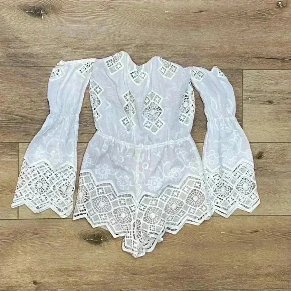 NWOT Stone Cold Fox Aden Lace Romper - Picture 5 of 12